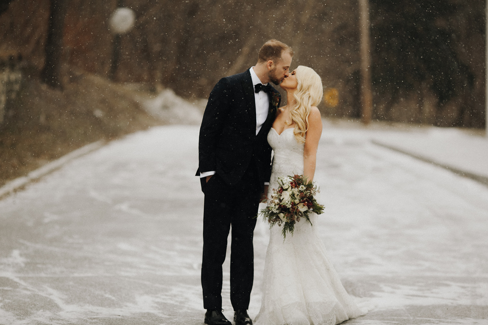 snowy Hudson NY wedding