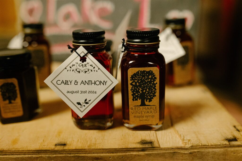Hudson Valley local maple syrup wedding favor