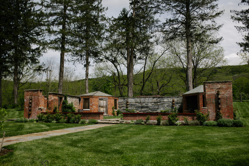 The Ruins at Sassafras provide a unique landscape for Hudson Valley weddings